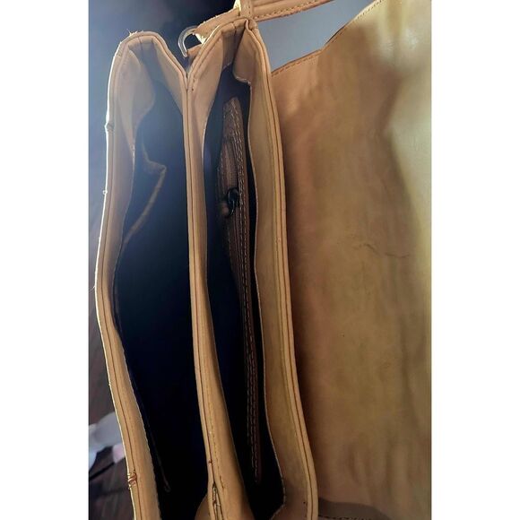 NWOT Rachel Roy Leather crossbosy bag - Picture 7 of 9